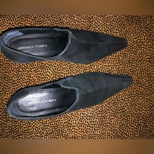 Fabulous Donald Pliner black suede pumps/ ankle boots.